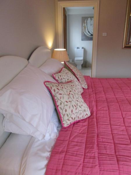 Three-Cranes Bed & Breakfast Turvey Oda fotoğraf
